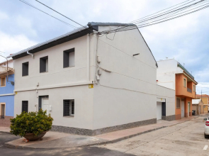 Casa grande en Bullas con piscina, jacuzzi y sala de juegos