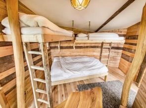 Robins Nest Baumhaushotel
