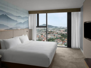 Crowne Plaza Vinh Yen City Centre by IHG