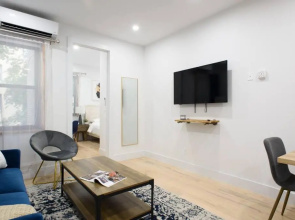 78 2A Brand new 1BR Prime UES WD in Unit
