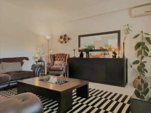 Luxury Garden Apartment Glyfada