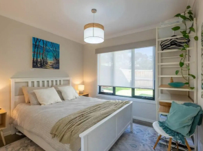 Pine Beach Guest House in the Heart of Balnarring