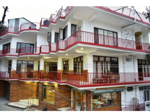 OYO 8455 Hotel Akash