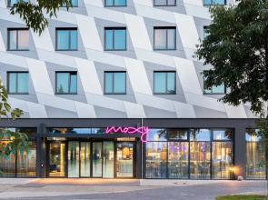 Moxy Berlin Airport