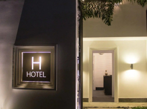 H Hotel Cambodia