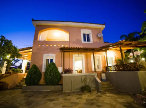 Dryades Villa