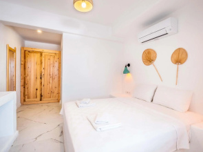 Payam Hotel