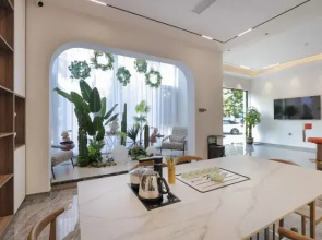Yunhai · Jingqi Surf Hostel (Sanya Wuzhizhou Hotel)