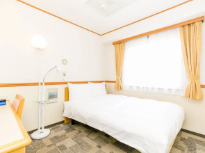 Toyoko Inn Tokyo-eki Shin-ohashi Mae