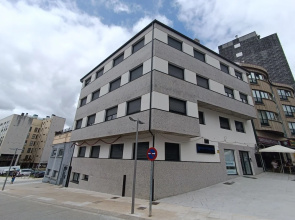 Apartamentos Pontepedriña by Bossh