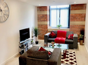 Charming 1-bed Apartment in Bradford City Holiday