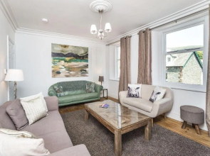 7 The Townhouse