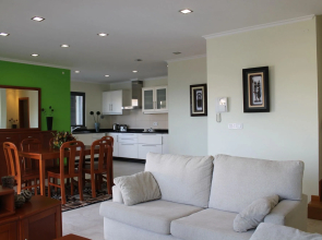 3 bedroom in Calheta, stunning views, private heated pool | Casa Amaro Mar