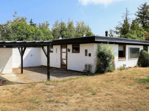 Splendid Holiday Home in Ulfborg With Carport