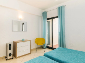 Akisol Quarteira In III