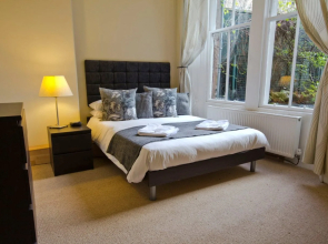 Amadeus Guest House