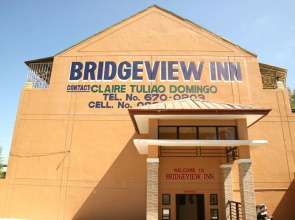 Bridgeview Inn