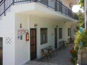Gorgona Rooms