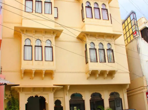 Hotel Boheda Palace