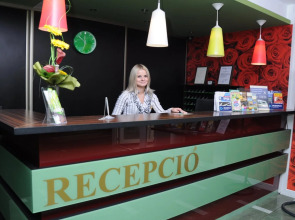 Green Hotel Budapest