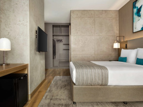 Mercure Dubai Gold District