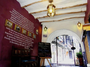 Intro Hostels Cusco
