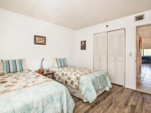 Intercoastal Beach Suite