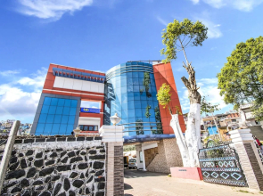 FabHotel Kurunji Meridian