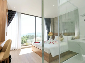 Prague Nha Trang Hotel