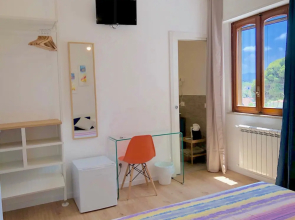 Mondello Beach Rooms