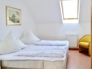 Farmstay Neuendorfkrug, La1/4tow - Formerly TUI