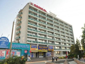 Tourist Hotel