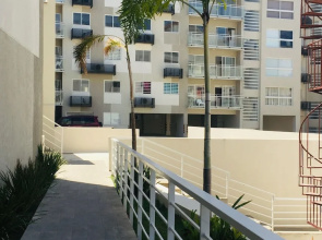 Riviera Colonial