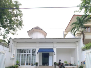 Airy Tegalsari Teuku Umar 21 Surabaya
