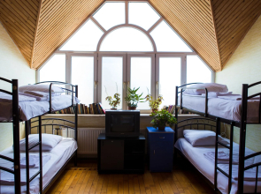 Хостел White City