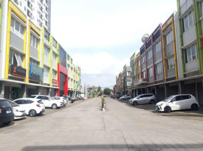 EXPRESS O 91863 Mekarwangi M-square Apartment By Santosa Property