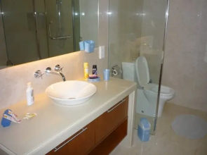 YC's Apartment @ Straits Quay