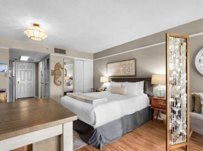 Islander Beach Resort 305