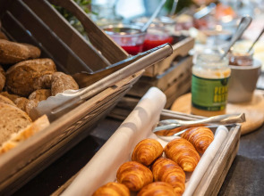 Отель Home Bryggen