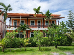 Lanta School Beach Resort