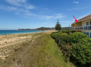 Retreat Beside The Beach - Unit Five