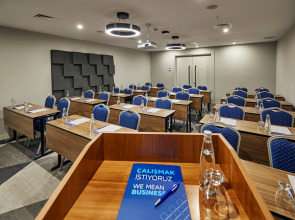 Holiday Inn Express Istanbul - Atakoy Metro by IHG