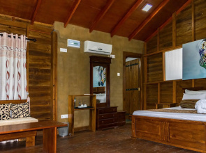 Kandy Cabana Eco Resort