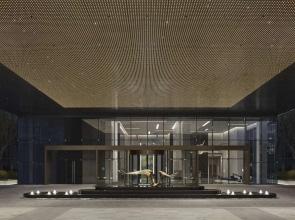 Hilton Zhuji
