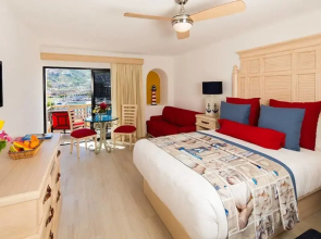 Superb Studio in Front of Marina in Cabo San Lucas
