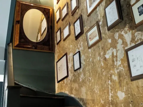 The Gas Lamp Hotel - Davy Suite