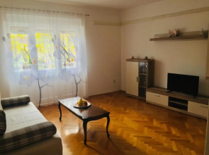 Apartment Stipe