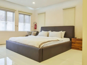 Impeccable 3-bed Luxury Apartment in Ikoyi, Lagos