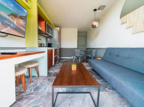 2 Suites, Terrace + Pool - Steps To Indigo Beach!