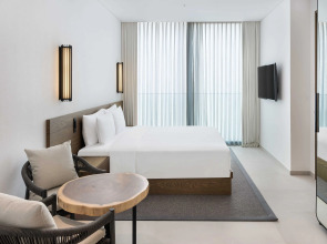 Radisson Beach Resort Palm Jumeirah